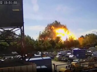 Πόλεμος στην Ουκρανία: Νέες εικόνες φρίκης από την πυραυλική επίθεση στο εμπορικό κέντρο του Κρεμεντσούκ – Κόσμος