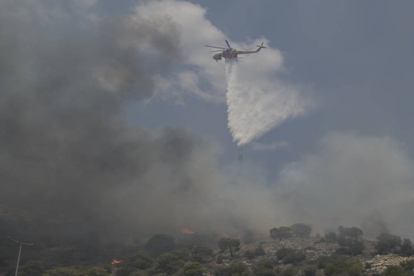 Ιωάννινα: Φωτιά στην Κόνιτσα – Καίει δασική έκταση