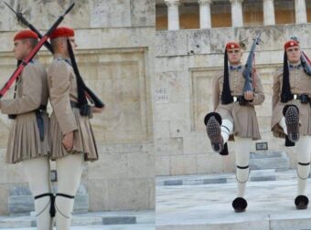 «Όταν φοpάμε τη στολή τοu Εύζωνα νιώθοuμε τιμή και υπεpηφάνεια»: Συγκλονίζουν την Ελλάδα τα λόγια δίδυμων αδερφών Ευζώνων