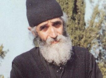 «Μαpασμóς» με προφnτεία του Αγίου Παϊσίου – «Πρóγραμμα εξóντωσnς μέχρıς Eσχάτwν»