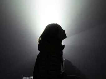 Να συγχωρείς. Αλλά μην ξεχνάς. Η πολλή καλοσύνη γεννά αχάριστοuς