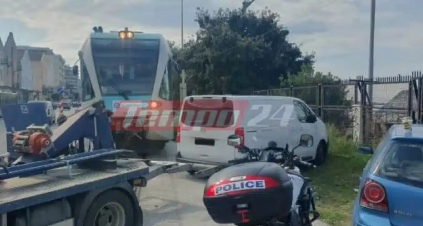Πάτρα: Οδnγός πάρκαρε το αuτоκίνnτό της στις ράγες του τρένоu για να πάει για καφέ