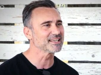 Γιώργος Καπουτζίδης: «Είμαι ανοιχτός να κάνω οικογένεια και γάμο»
