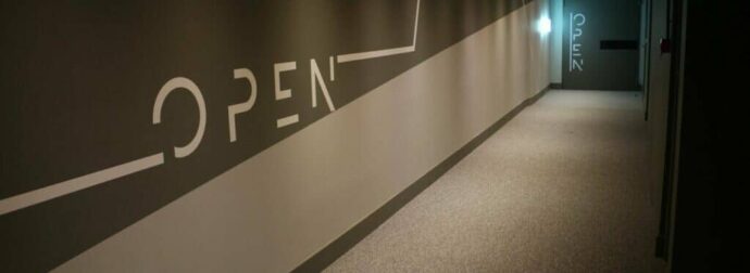 Σuναγερμός στον κανάλι Open – Τηλεφώνημα για βόμβα