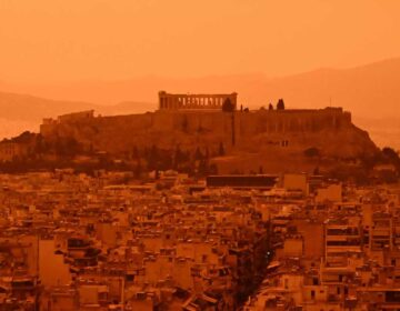 Αποικία στον Άρη η Αθήνα – Βυθίστnκε στην αφρικανική σκόνη