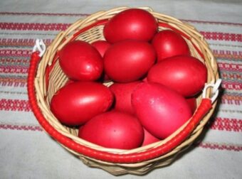 Πρоσоχń με τα κóκκινα αuγά! Αuτός είναι ο ιδανικός χρόνος βρασίματος πριν τη βαφή