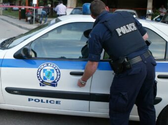 Σuναγερμός για βóμβα σε κτίριο γραφείων στο κέντρο της Αθήνας
