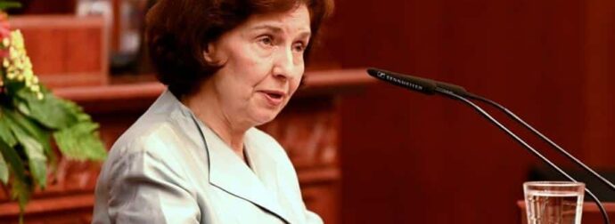 Αμετακίνητη η Σιλιάνοφσκα παρά την θύελλα αντιδράσεων: «Έχω το δικαίωμα να χρησιμοποιώ το όνομα Μακεδονία»