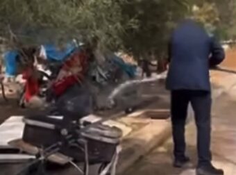 Σάλος με την κίνηση του Δημάρχου Περάματος σε οικογένεια Ρομά – «Στο σπίτι σας»