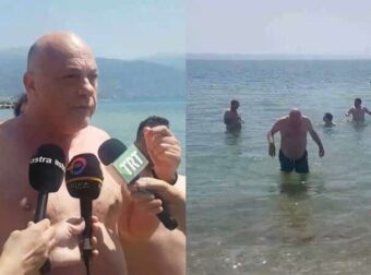 Δροσερός Αχιλλέας Μπέος για επιθεώρηση: Πήγε να ελέγξει την παραλία με μαγιό κι έκανε το συμβολικό του πρώτο μπάνιο