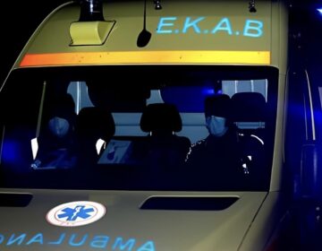 Σοκ: 45χρονη βρέθηκε κpεμασμένη μέσα στο σπίτι της από τους γονείς της