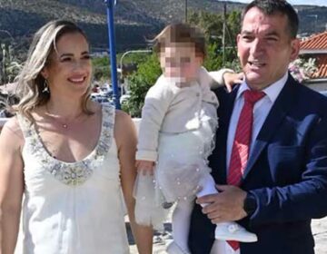 Πύρρος Δήμας – Αφροδίτη Σκαφίδα: Βάφτισαν σήμερα την κόρη τους – Οι φωτογραφίες και το όνομα που πήρε