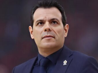 Ισραήλ: Πύραυλος έπεσε στην πολυκατοικία που μένει ο Δημήτρης Ιτούδης – Στην Ελλάδα βρίσκεται ο προπονητής της Χάποελ