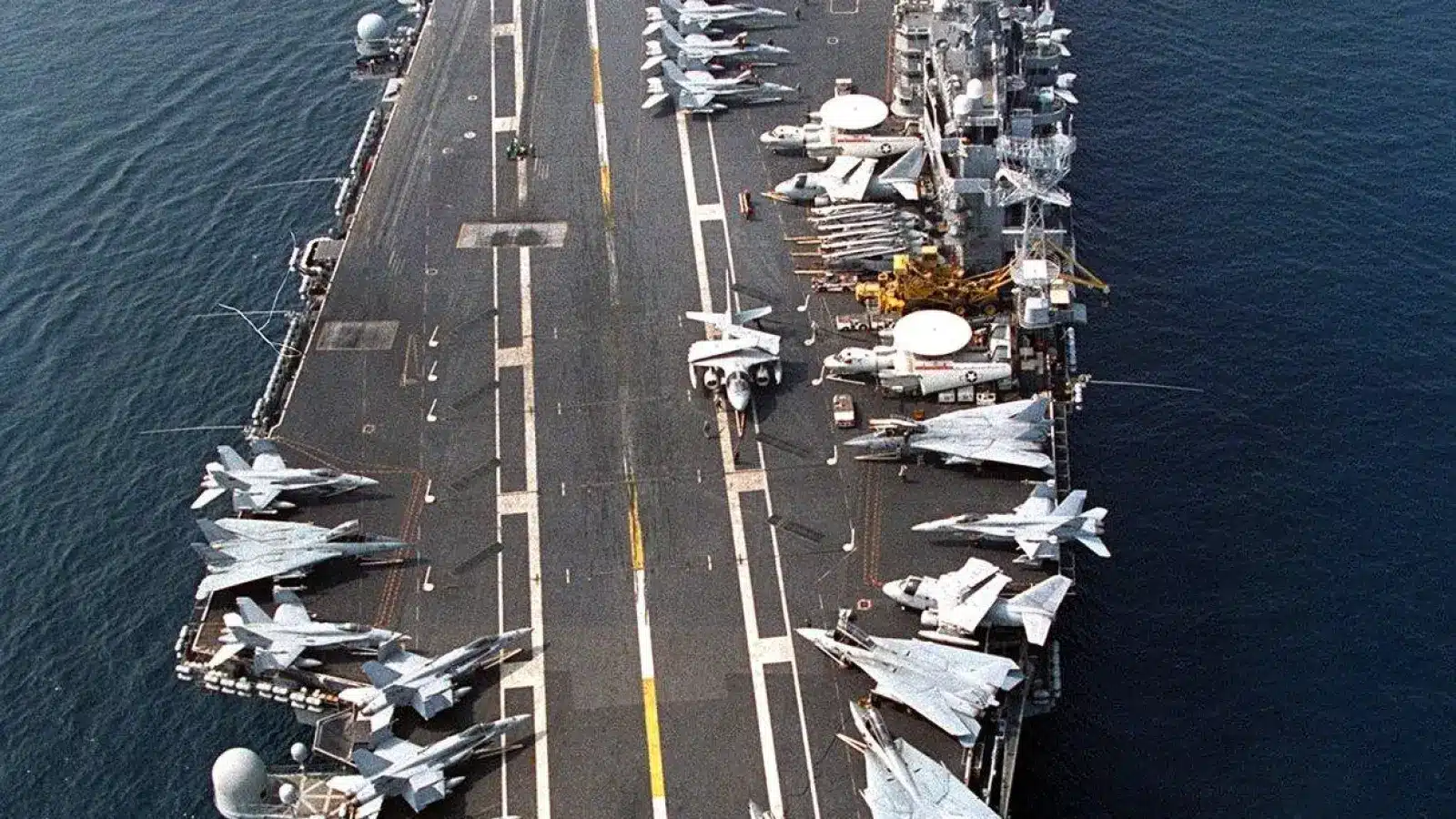 Το αεροπλανοφόρο Nimitz στη Μέση Ανατολή στέλνουν οι ΗΠΑ λόγω «έκτακτης επιχειρησιακής απαίτησης»