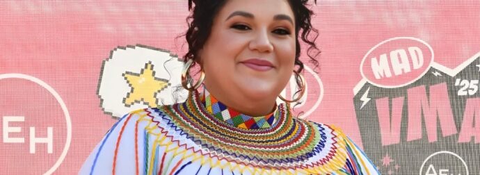 MAD VMA 2025: Εμφανίστηκε με την κοιλιά έξω στον 8ο μήνα εγκυμοσύνης και δίδαξε… αυτοπεποίθηση