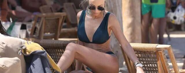 Ποζάρει με τον νέο της σύντροφο η γνωστή Ελληνίδα – Κούκλος και γεμάτος με τατουάζ