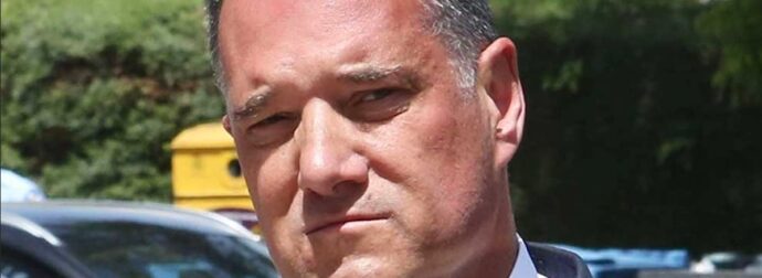 Δύσκολες ώρες για τον Άδωνι – Μόλις έγινε γνωστό πριν λίγο