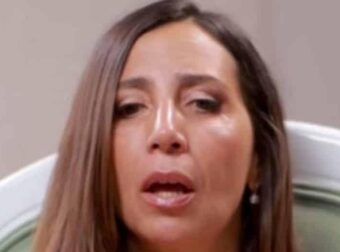 Αίθρα Λυκουρέζου: Σοκάρει η αποκάλυψή της για εργαζόμενο του πατέρα της – «Έμπαινε στο δωμάτιό μου και…»