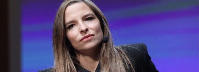 Ξεσπά η Εριέττα Κούρκουλου: «Συγγνώμη στις γυναίκες που απογοητεύσαμε και ένα συγγνώμη στον γιο μου που έχασα το πρώτο του κολύμπι»