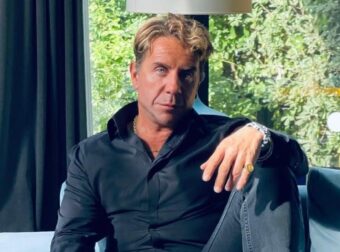 Μαζωνάκης: Φωτογραφίες από τη μοντέρνα βίλα του τραγουδιστή – Είναι το «καταφύγιό» του