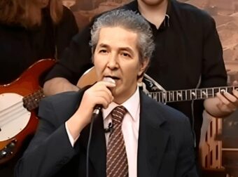 Πέθανε ο αγαπημένος λαϊκός τραγουδιστής Στέλιος Περπινιάδης