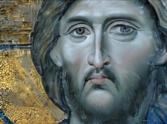 Κάποια βράδια γίνονται θαύματα: Να λες αυτήν την προσευχή του Αγίου Εφραίμ κάθε βράδυ πριν κοιμηθείς