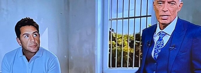 Ο Νίκος Ευαγγελάτος στο… δωμάτιο του Γιώργου Μαζωνάκη στο Δρομοκαΐτειο