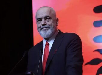 Αλβανία: Προκαλεί το υπουργείο Άμυνας με χάρτη που δείχνει ως «ιστορικά εδάφη» περιοχές της Ελλάδας