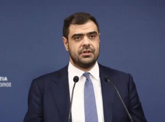 Μαρινάκης: «Γκρεμίζεται η θεωρία του μπαζώματος στα Τέμπη – Προσπαθούν να ξεπλύνουν πολιτικά τον Τσίπρα»