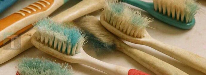 Σταματήστε να πετάτε τις παλιές οδοντόβουρτσες. Δείτε εδώ 10 έξυπνα κόλπα για να τις χρησιμοποιήσετε στο σπίτι