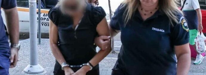 Θεσσαλονίκη: Ελεύθερη με εγγύηση 50.000 εupώ η 45χρονη οδηγός της Porsche – «Θέλω να ζητήσω ταπεινά συγγνώμη»