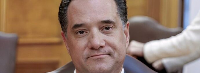 Άδωνις Γεωργιάδης για τους υγειονομικούς: «Αχαΐρευτοι»