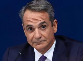 Μητσοτάκης: «Δεν μπορείς να έχεις 13ο μισθό και φοροελαφρύνσεις – Επιλέξαμε μια πιο δίκαιη και βιώσιμη λύση»