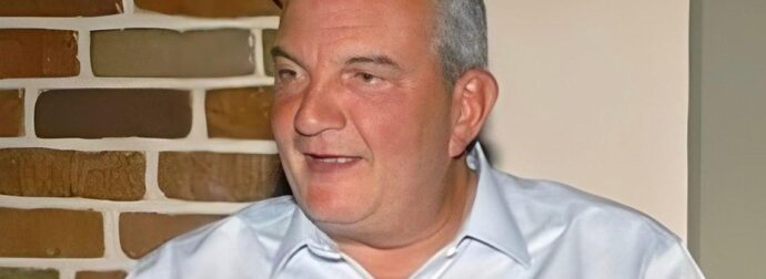 Στη Θεσσαλονίκη και ο Κώστας Καραμανλής: Αντί για ΔΕΘ πήγε για αγριογούρουνο στη γάστρα σε ταβέρνα του Χορτιάτη