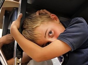 Πώς να προφυλάσσεστε εσείς και τα παιδιά από σεισμό