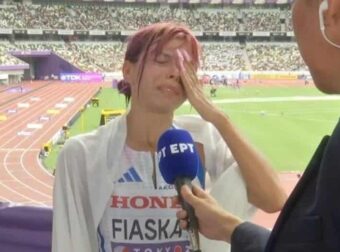 Η στιγμή που ξεσπάει σε κλάματα η Όλγα Φιάσκα: «Πέρασα πολύ δύσκολα οικονομικά, είχα αναποδιές, λιποθυμία»