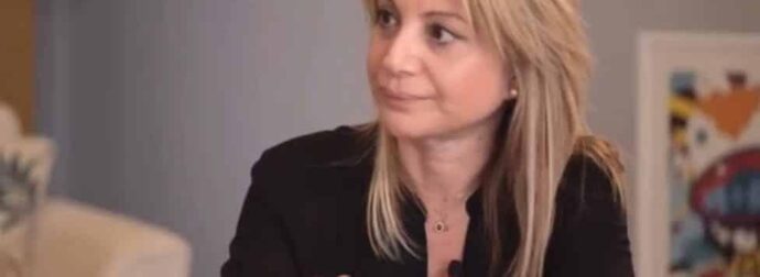 Παρέμβαση κόλαφος από την Μαρία Καρυστιανού: «Η κυβέρνηση της ΝΔ προσπαθεί να περάσει νομοσχέδιο, όπου ο κατηγορούμενος δεν θα έχει δικαίωμα πρόσβασης στην ποινική δικογραφία που τον αφορά»