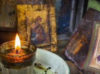 Της Υψώσεως του Τιμίου Σταυρού σήμερα: Τι γιορτάζουμε – Γιατί είναι ημέρα νηστείας