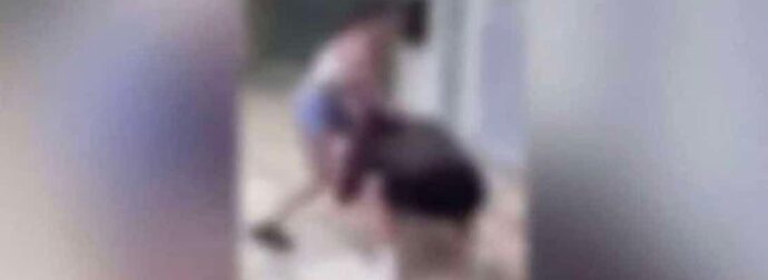 Πάτρα: Σύλληψη 4 κοριτσιών για bullying: Εξευτέλισαν 13χρονη και κατέγραψαν βίντεο καθώς τους φιλούσε τα πόδια