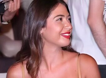 Χωρίς σοutien, φάνηκε η ρwγa: Η Έλενα Κρεμλίδου παρακολούθησε την Εθνική και μοίρασε εγκεφαλικά στους θεατές