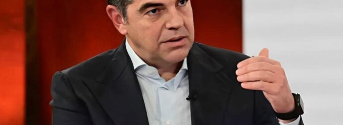 Τσίπρας: «Χρειάζεται ένας νέος πατριωτισμός απέναντι στην ολιγαρχία και την κλεπτοκρατία»