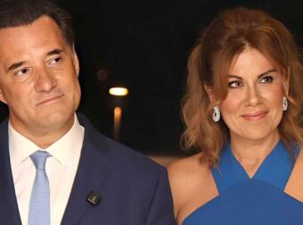 Εμφάνιση χιλιάδων ευρώ: Ντυμένη στα μπλε σαν γυναίκα γαλαζοαίματου Πρίγκιπα η Ευγενία Μανωλίδου