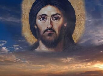 Υπάρχει ένας θρύλος στον οποίο ο Θεός εμφανίζεται στον καθένα μας μια φορά στη ζωή