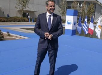 Προσλαμβάνονται 100 Ρομά ειδικοί φρουροί: Προϋποθέσεις για να προσληφθούν στην Αστυνομία να έχουν τελειώσει το Λύκειο και να ομιλούν Ρομανί