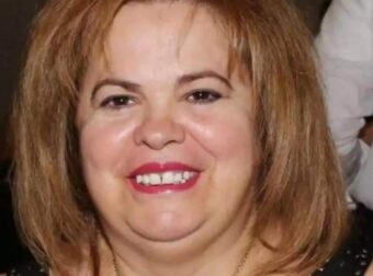 Ίδιος η μαμά του! Αυτός είναι ο «άγνωστος» γιος της Έφης Θώδη