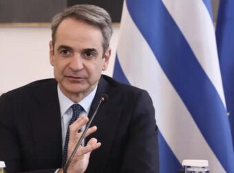 Μητσοτάκης στο υπουργικό: «Αμόκ παραπληροφόρησης, μέχρι και η φωτογραφία μου με τον Τραμπ είπαν πως είναι ψεύτικη»