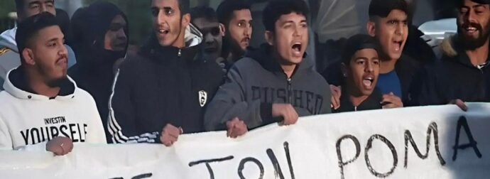 Ξεσηκωμός Ρομά για τους αστυνομικούς σε οικισμούς: «Θα πάμε στο Σύνταγμα με λεωφορεία»