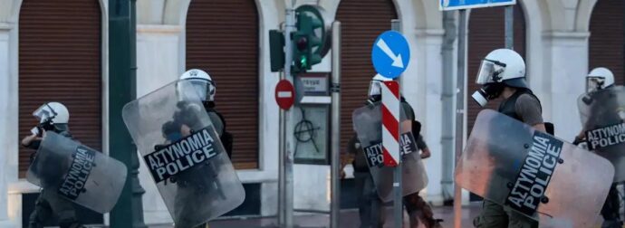 Οι Ρομά καταγγέλλουν ρατσισμό και προετοιμάζουν διαδηλώσεις στο κέντρο της Αθήνας – Αντιδρούν στο σχέδιο αστυνόμευσης των οικισμών