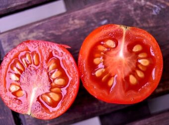 Οφέλη και ιδιότητες του χυμού ντομάτας: Ένας διατροφικός θησαυρός για την υγεία σας