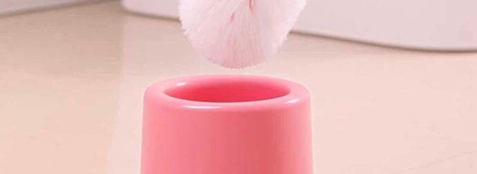 To υγρό που εάν βάλεις μέσα στο πιγκάλ της τουαλέτας θα μοσχοβολάει καθαριότητα